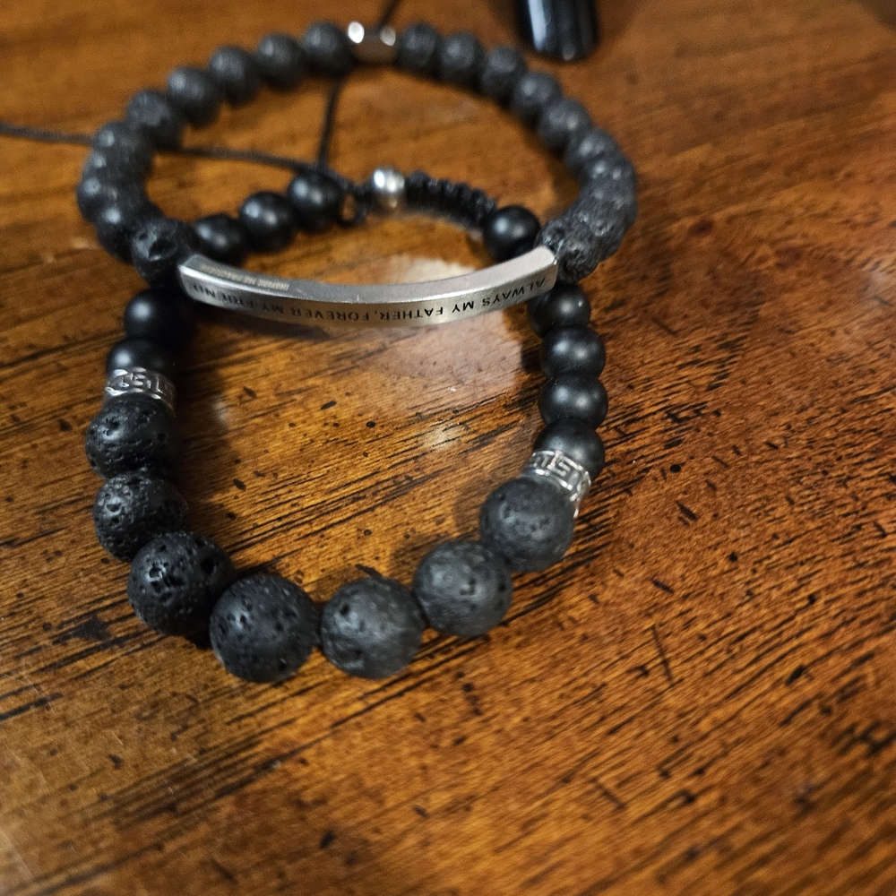 Source Unknown Black Beaded Bracelet Set - image 1